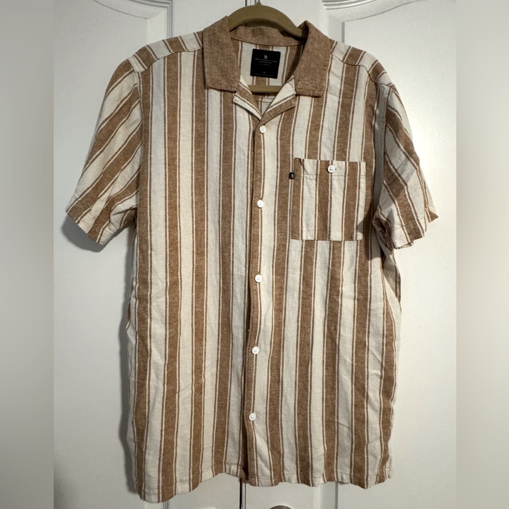 Junk Food Clothing Men's Striped Short Sleeve Shirt